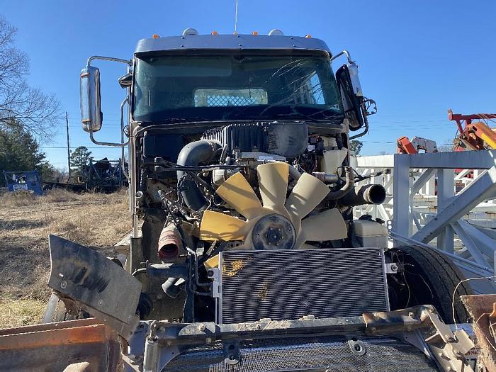 Used 2013 Freightliner CORONADO 122 SD DD15