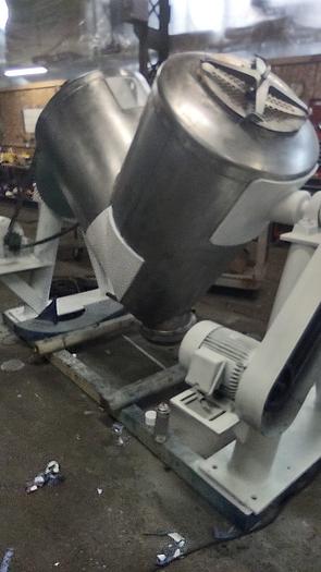 Used 20 CU. FT. P-K TWIN SHELL BLENDER -S/S (#9667)