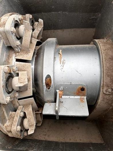 Used Thune SP45L L Screw Press