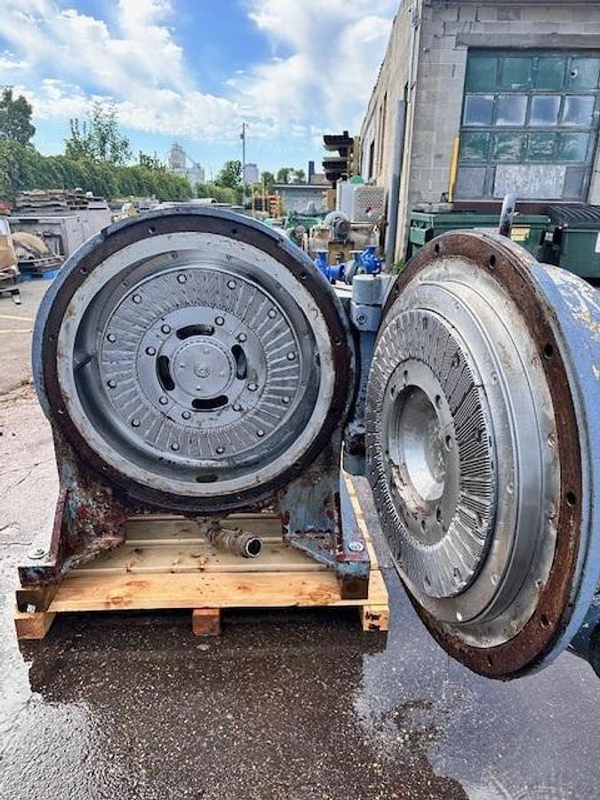 Refurbished Beloit 26-inch DD4000 Refiner with Splined Rotor (Recent Rebuild)