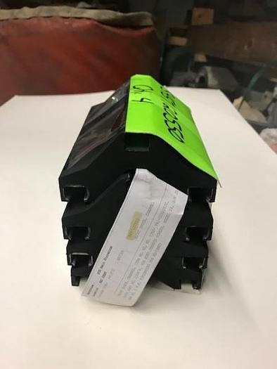 Used Bird Jonsson Mounting Pads for 24 Vibe Screen (NEW)