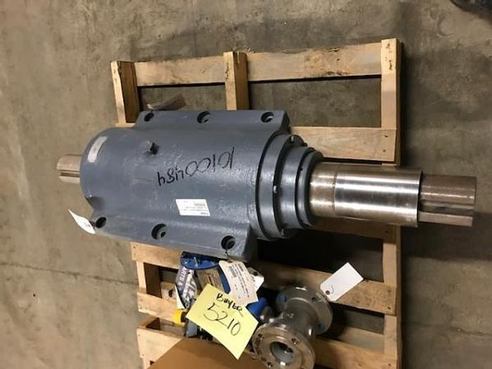 Used Beloit 30 inch DD4000 Refiner Quill (NEW or Rebuilt))