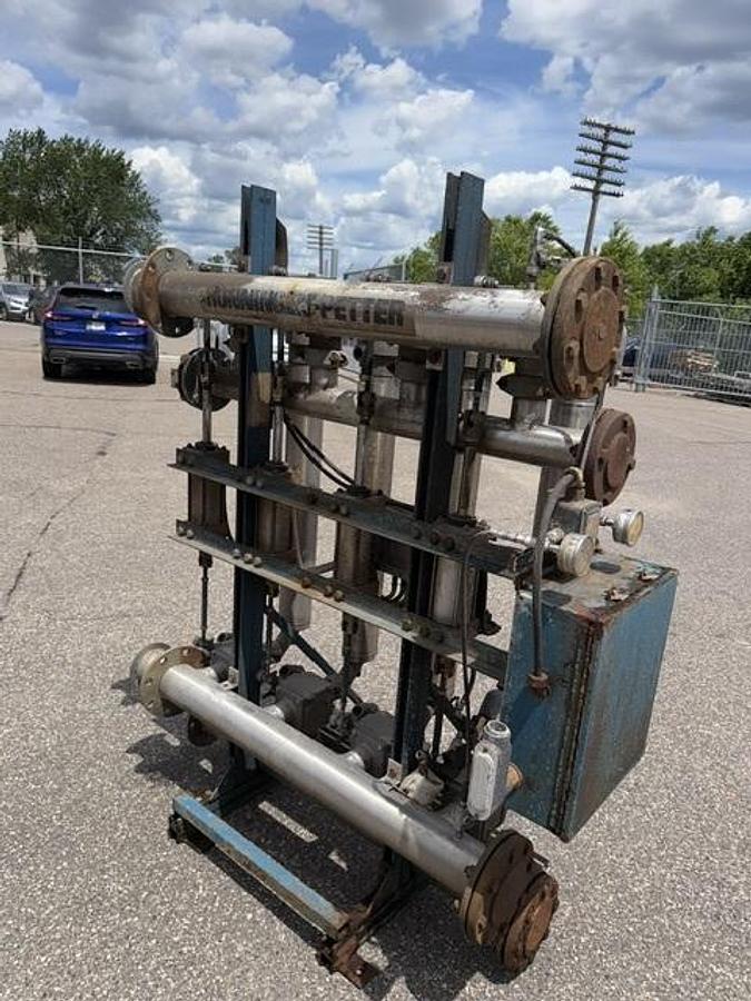 Used Ronningen Petter 4 Bank Tubular Backwashing Filter Model SS-A-204-BV-MX-Auto