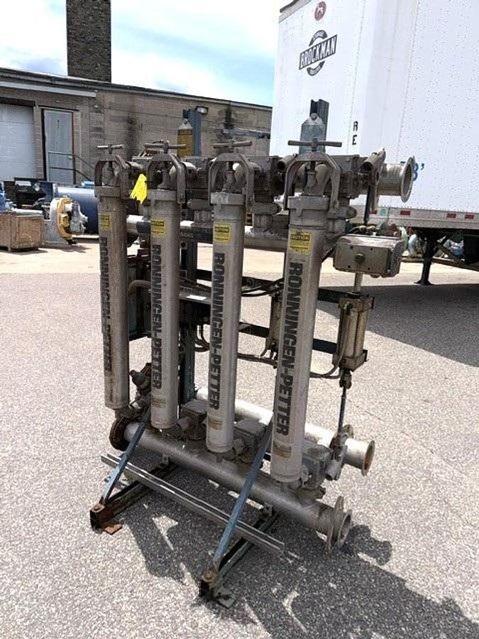 Used Ronningen Petter 4 Bank Tubular Backwashing Filter Model SS-A-204-BV-MX-Auto