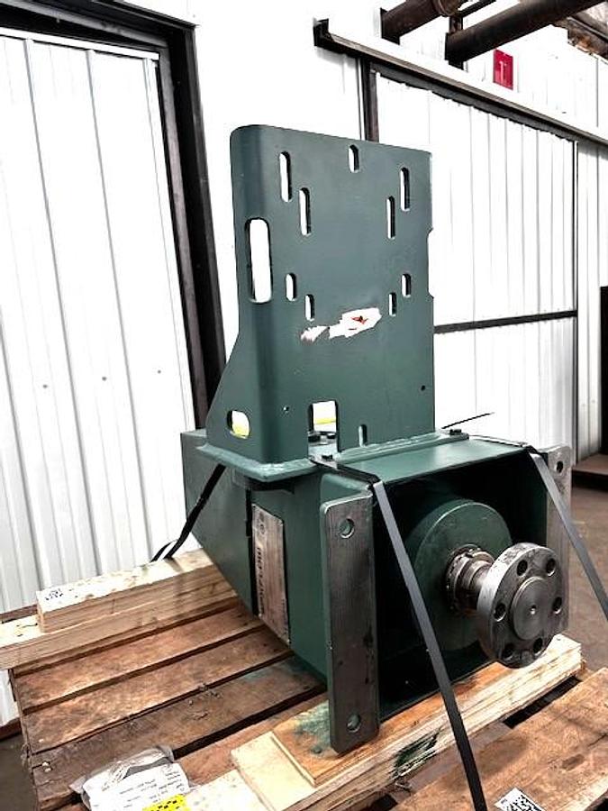 Lightnin Series 80 Model 81Q3 LHR Medium Torque Top Entry Mixer Ratio: 20.8