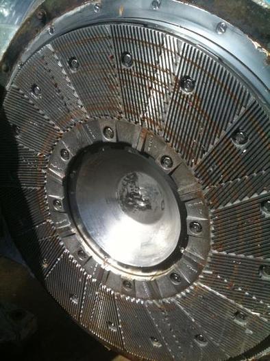 Used Beloit 38 inch DD4000 refiner – Sold!