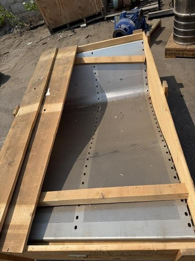 JS24 Vibrating Screen Extraction Plate 0125 Hole 23% Open Area