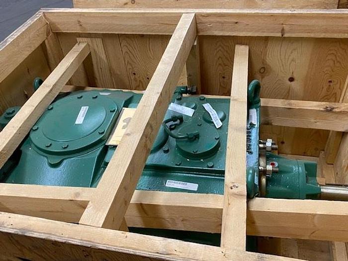 Metso Gear Reducer Model M3RVHF50 Helical Right Angle Gear Reducer Ratio 23.076:1