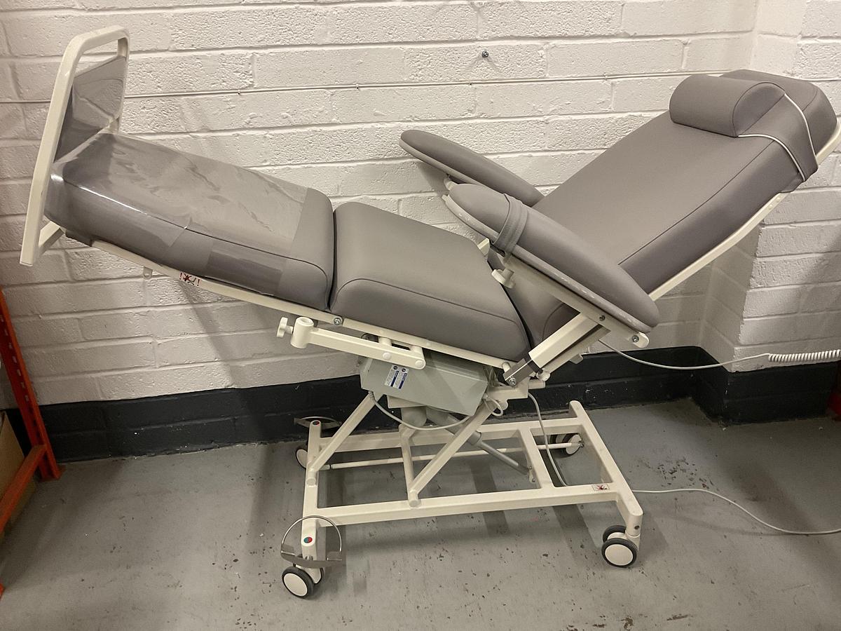 Used Digiterm Comfort 4B Therapy Couch