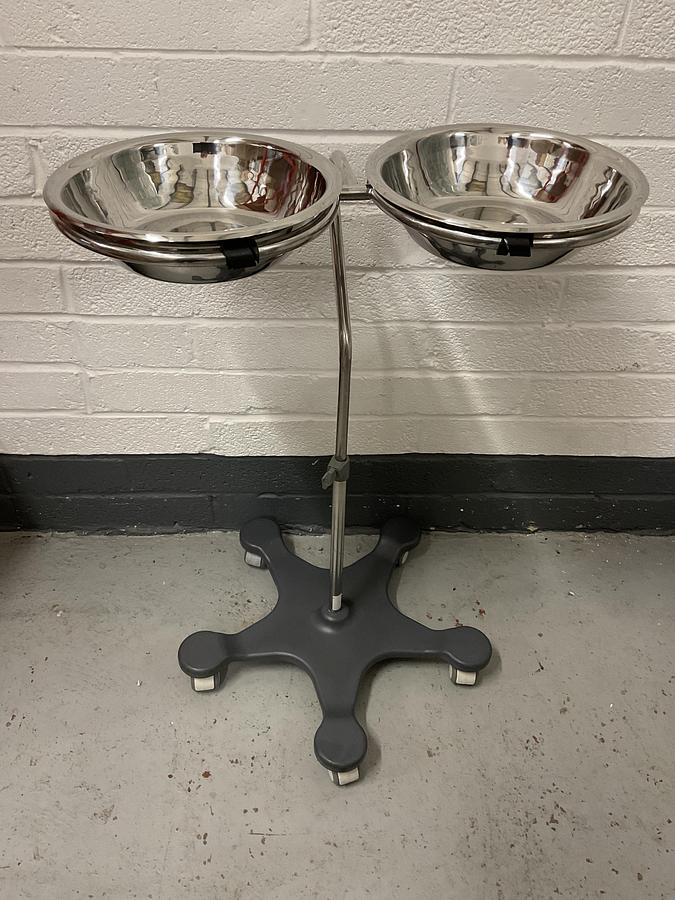 Used Bristol Maid Easy Clean Stainless Steel Double Bowl Stand