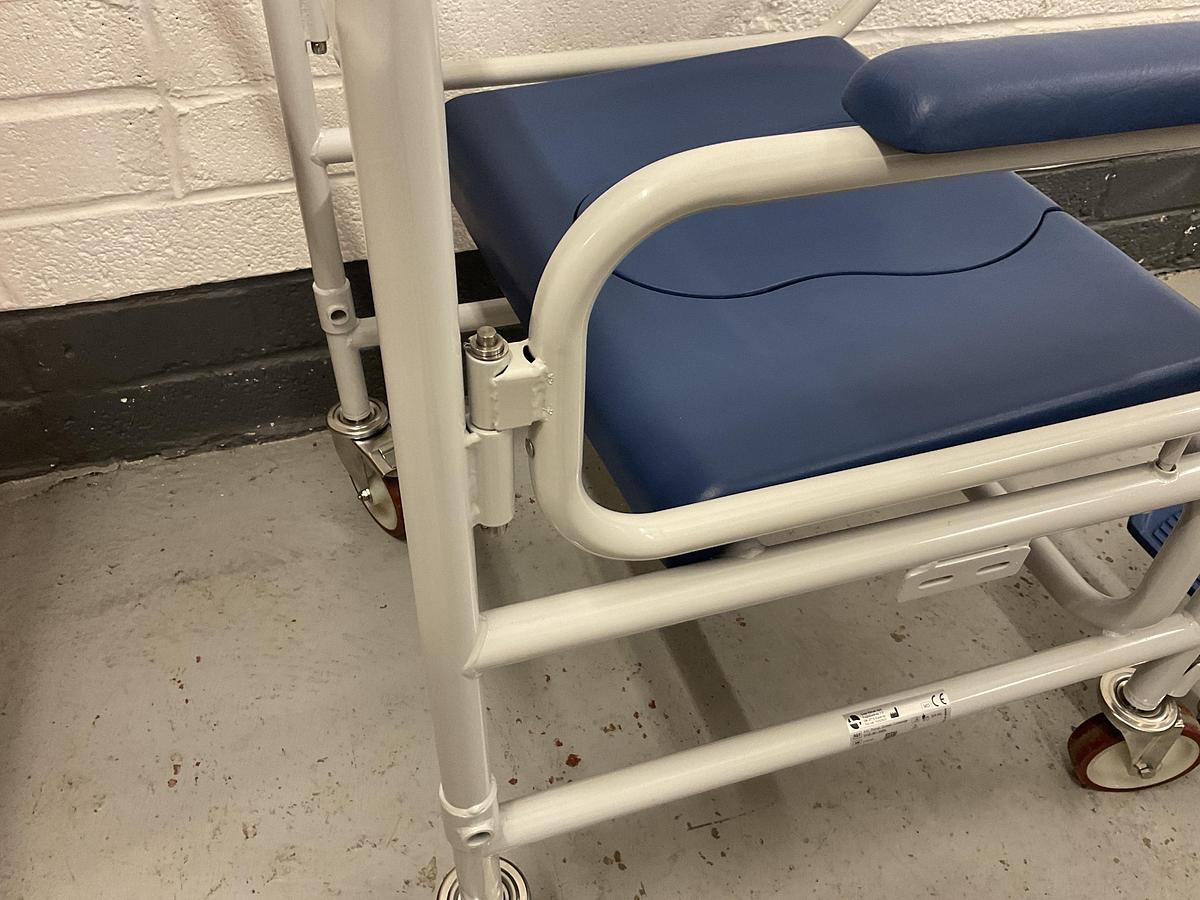 Cobi Rehab XXL Bariatric Shower Commode Chair