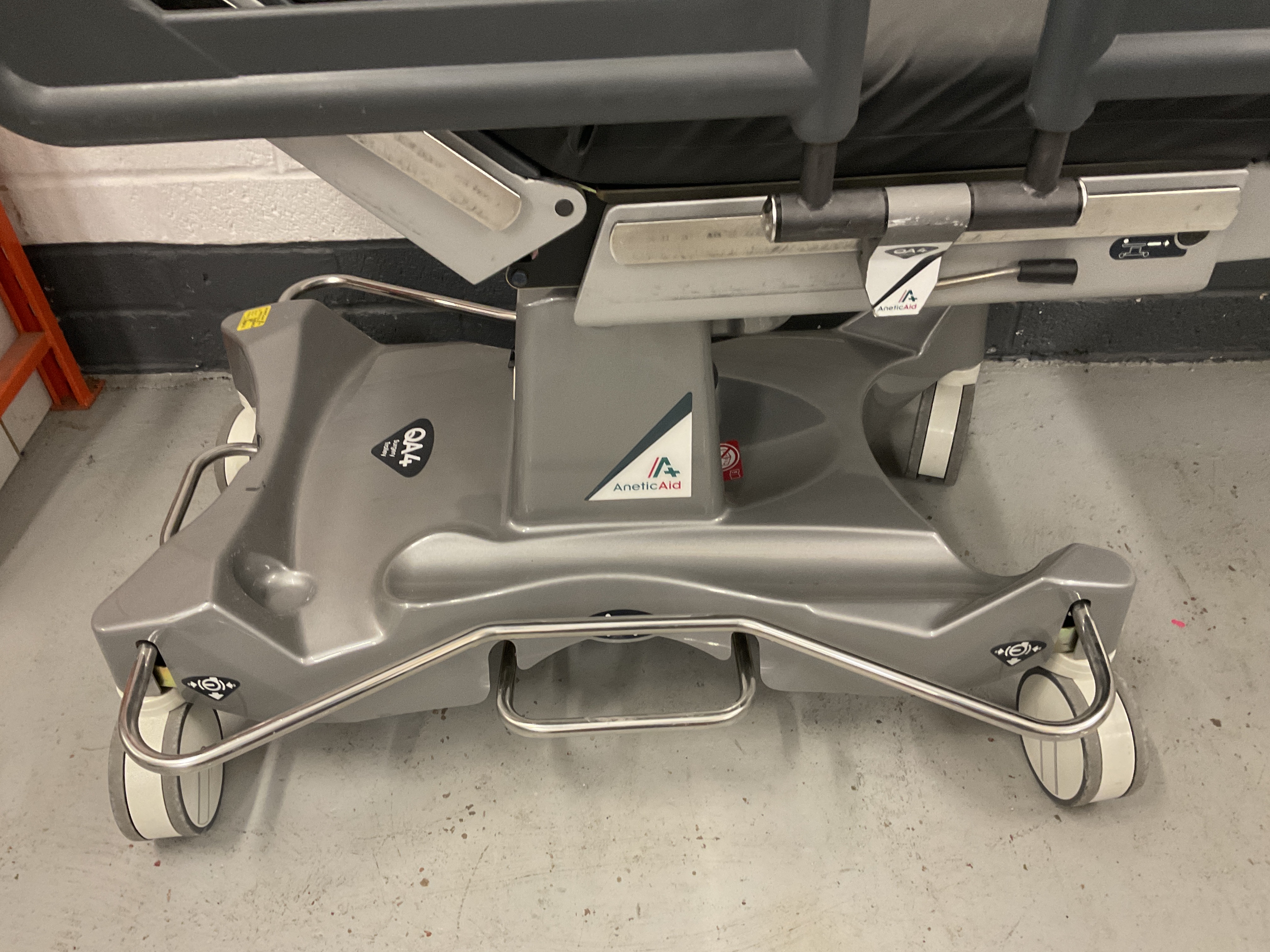 Used 2016 Anetic Aid Mobile Surgery Trolley QA4