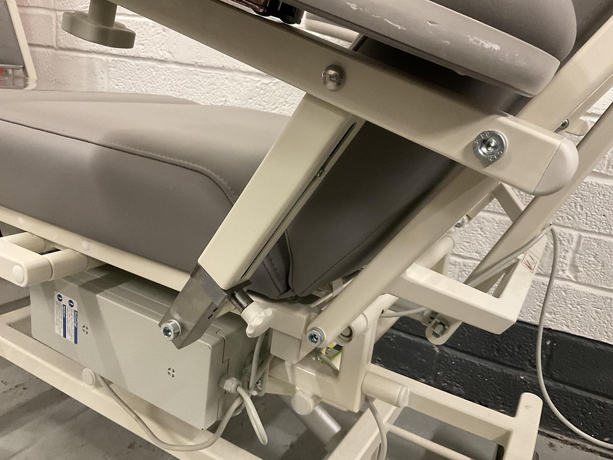 Used Digiterm Comfort 4B Therapy Couch