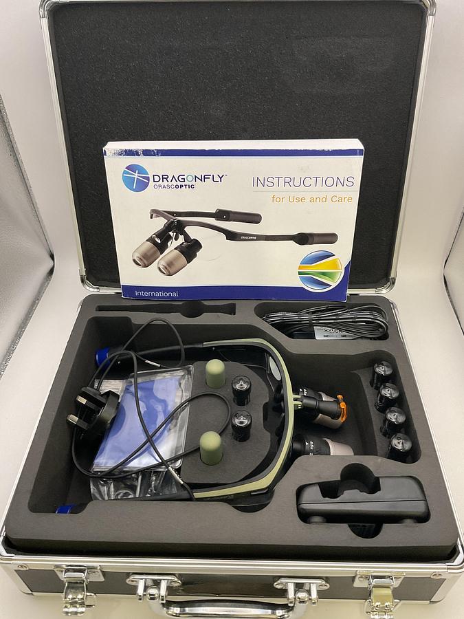 Used Orascoptic Dragonfly Pro Olive Eye Zoom Max in case