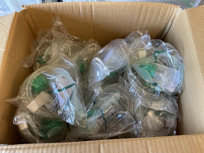 Intersurgical O2 therapy masks with tubing x 20