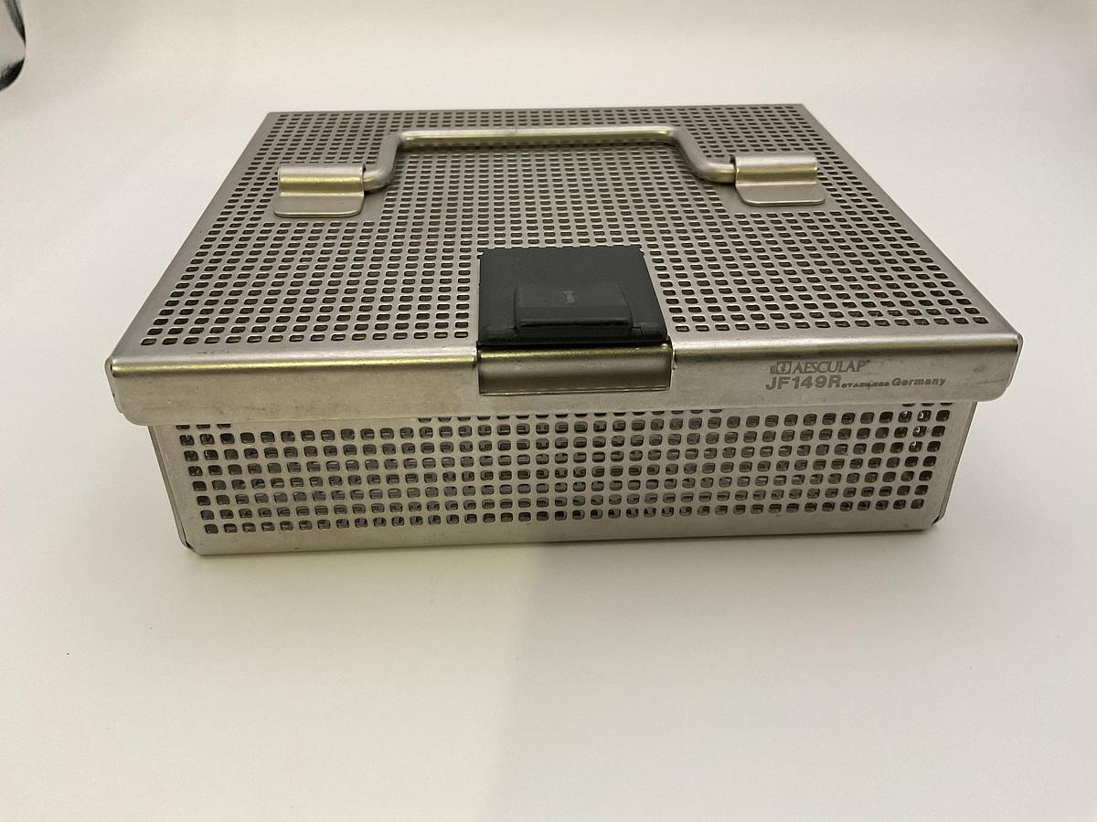 Used Aesculap 135 x 120 x 40mm