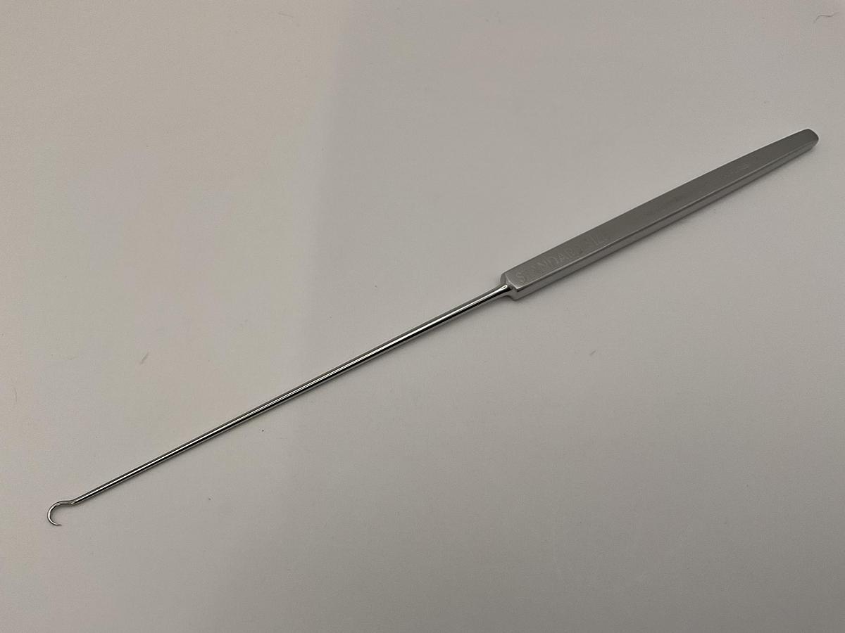 Gillies Skin Hook Fine 180mm