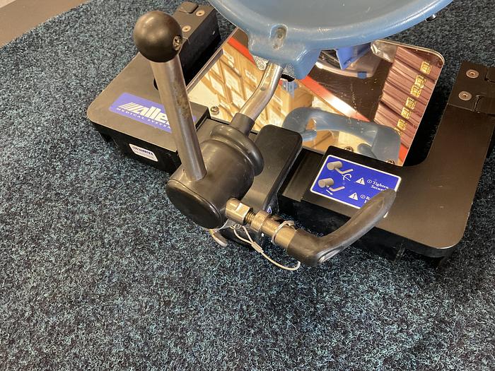 Allen C-Prone Head Positioner