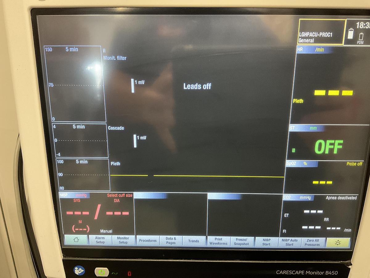Used GE Carescape B450 with CO2 on mobile stand
