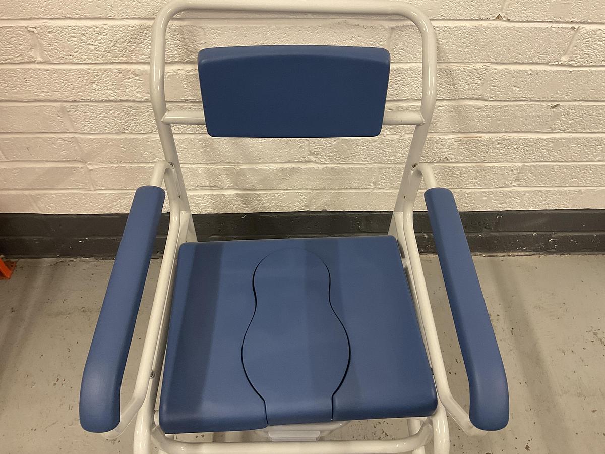 Cobi Rehab XXL Bariatric Shower Commode Chair