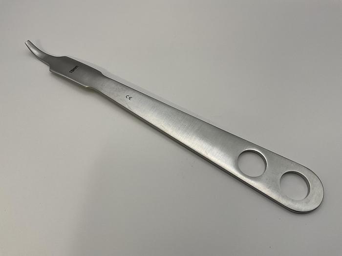 GB Medical Hohmann 18mm blade