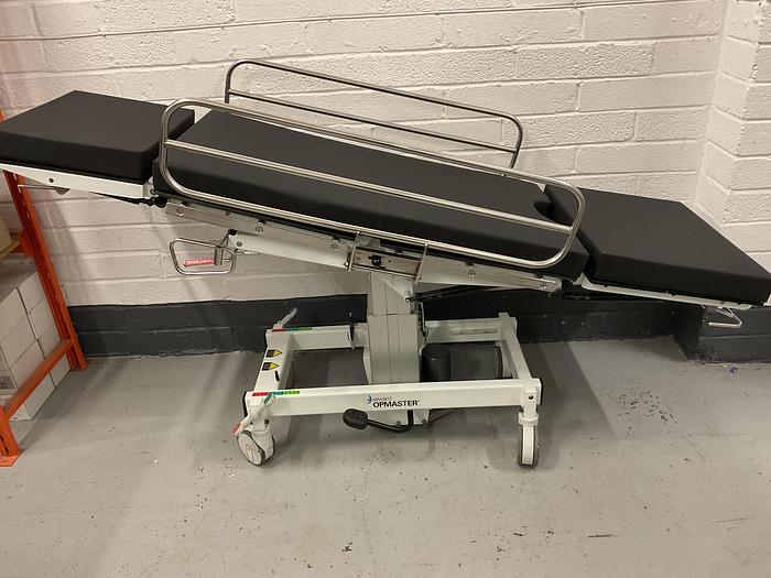 Used Seward Hydraulic Operating Table Opmaster