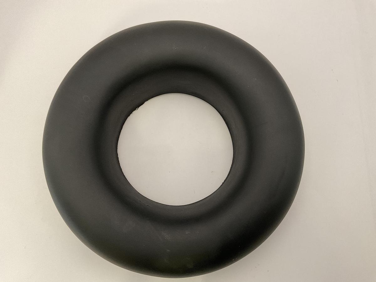 Used Anetic Aid 10170 Doughnut Headring Adult