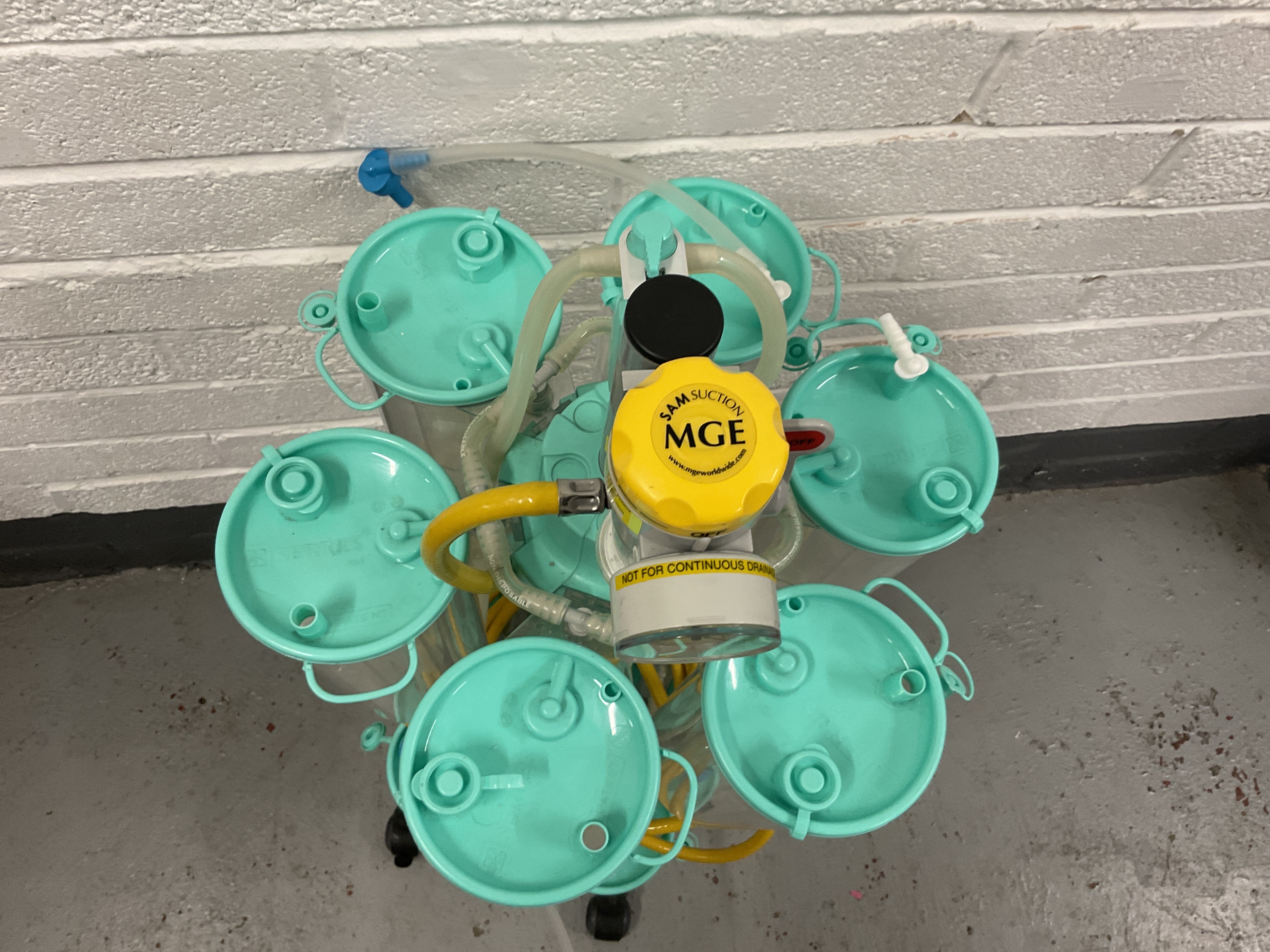 Used MGE Sam Carousel 11 x 3 Litre Canister