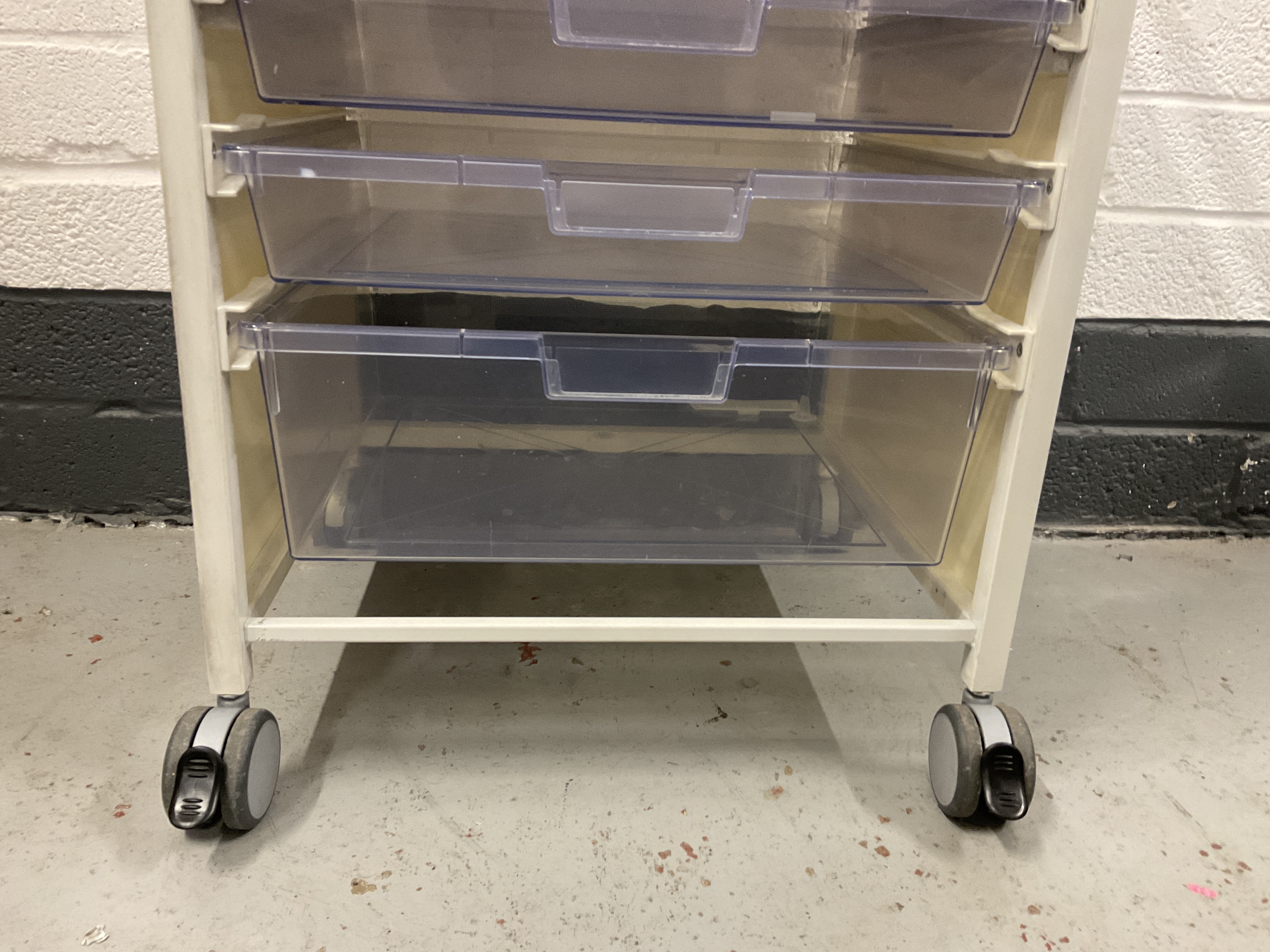 Used Doherty 6 drawer