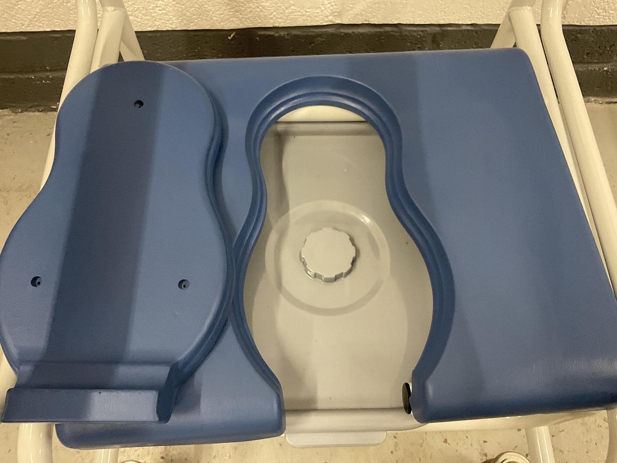 Cobi Rehab XXL Bariatric Shower Commode Chair