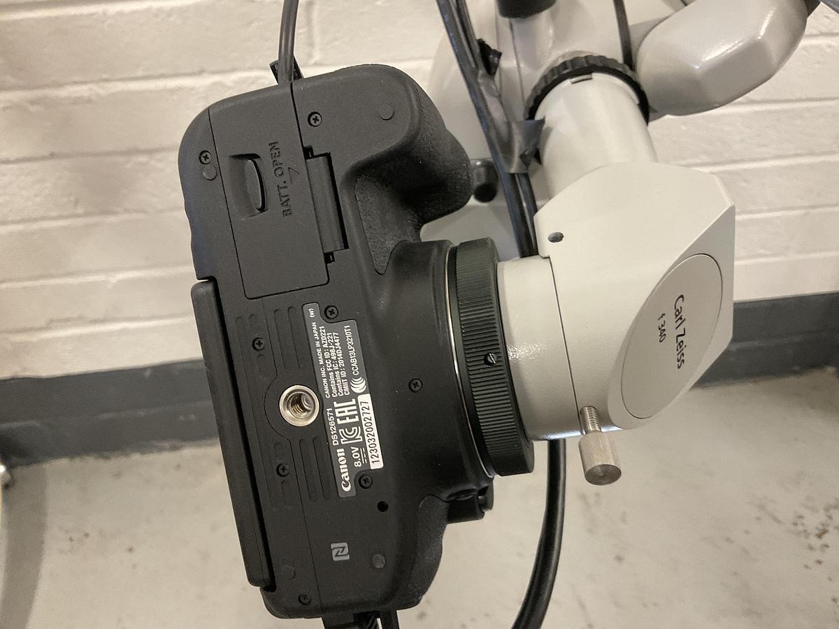 Used 2016 Carl Zeiss S100 OPMI PICO Wall Mount