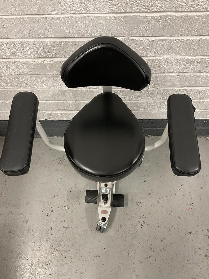 Used Stryker  830 Surgistool II