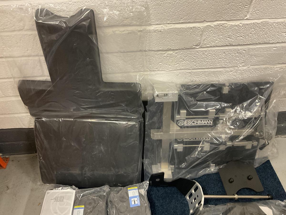 Eschmann  T30 Shoulder Positioner With Standard Head Support