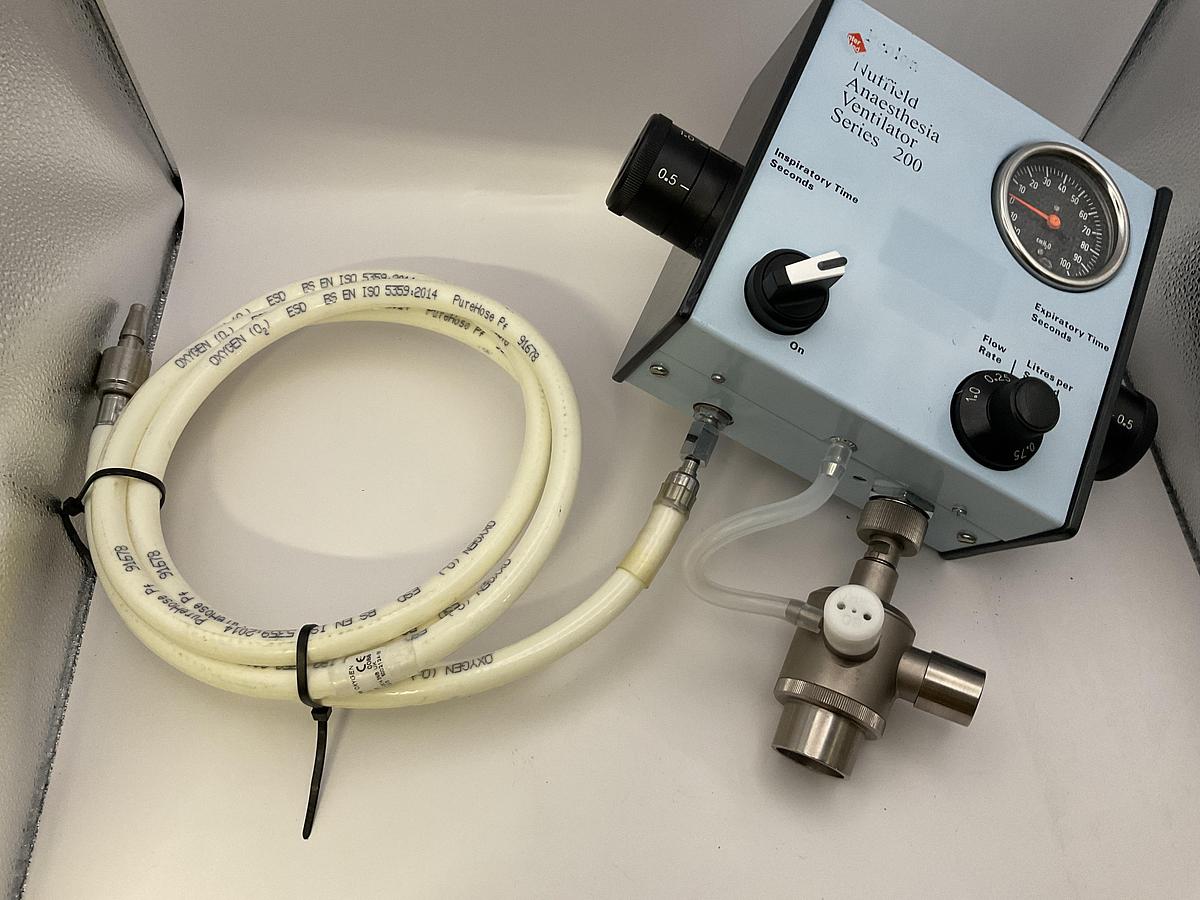 Used Penlon Nuffield  200