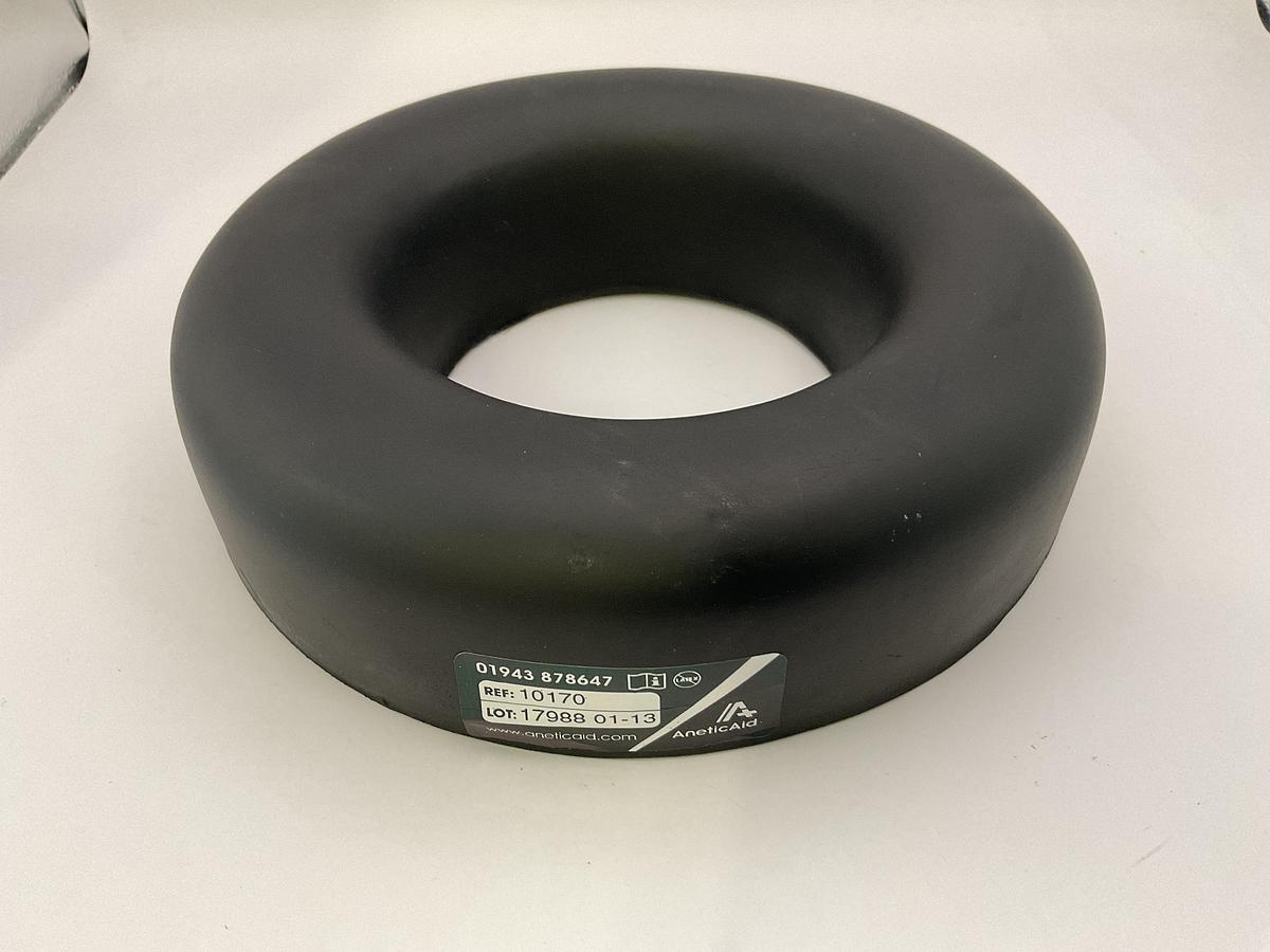 Used Anetic Aid 10170 Doughnut Headring Adult