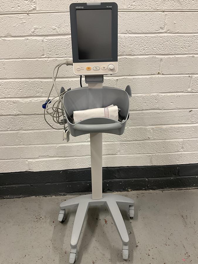 Used Mindray VS-900 on mobile stand