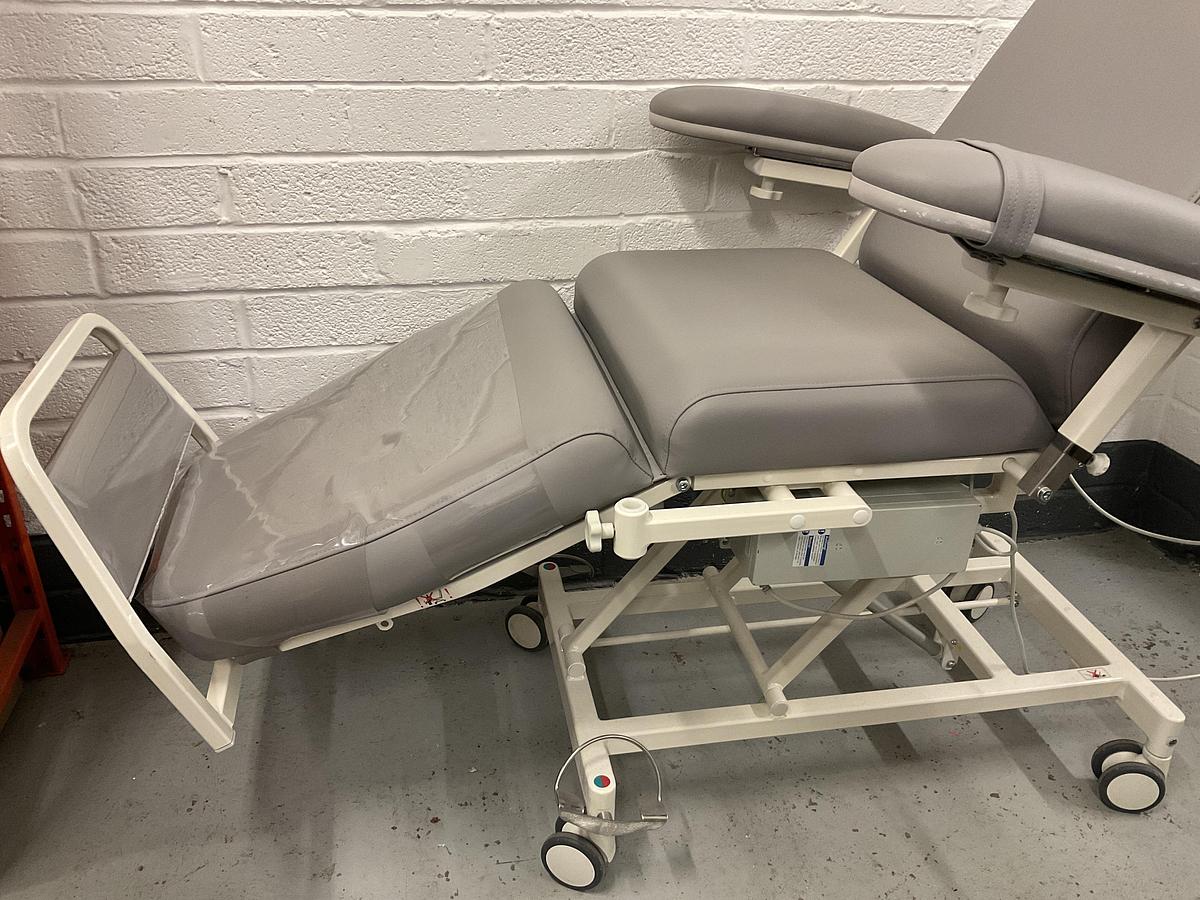 Used Digiterm Comfort 4B Therapy Couch