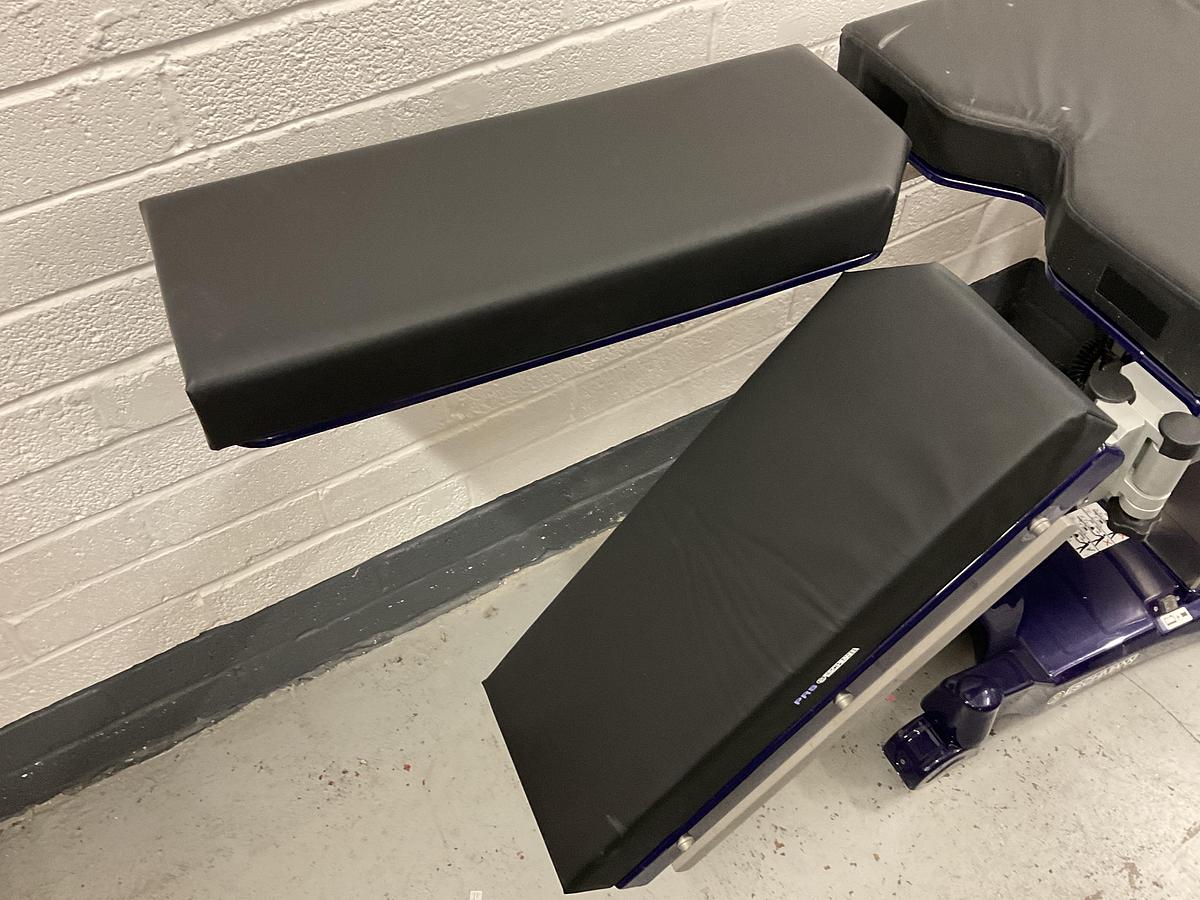 Used Eschmann TA-0303026