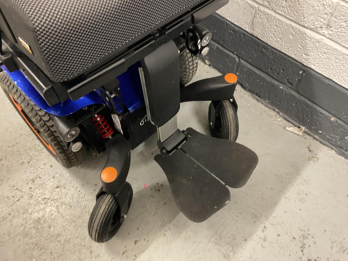 Used 2021 Sunrise Medical Quickie Q300 M Mini