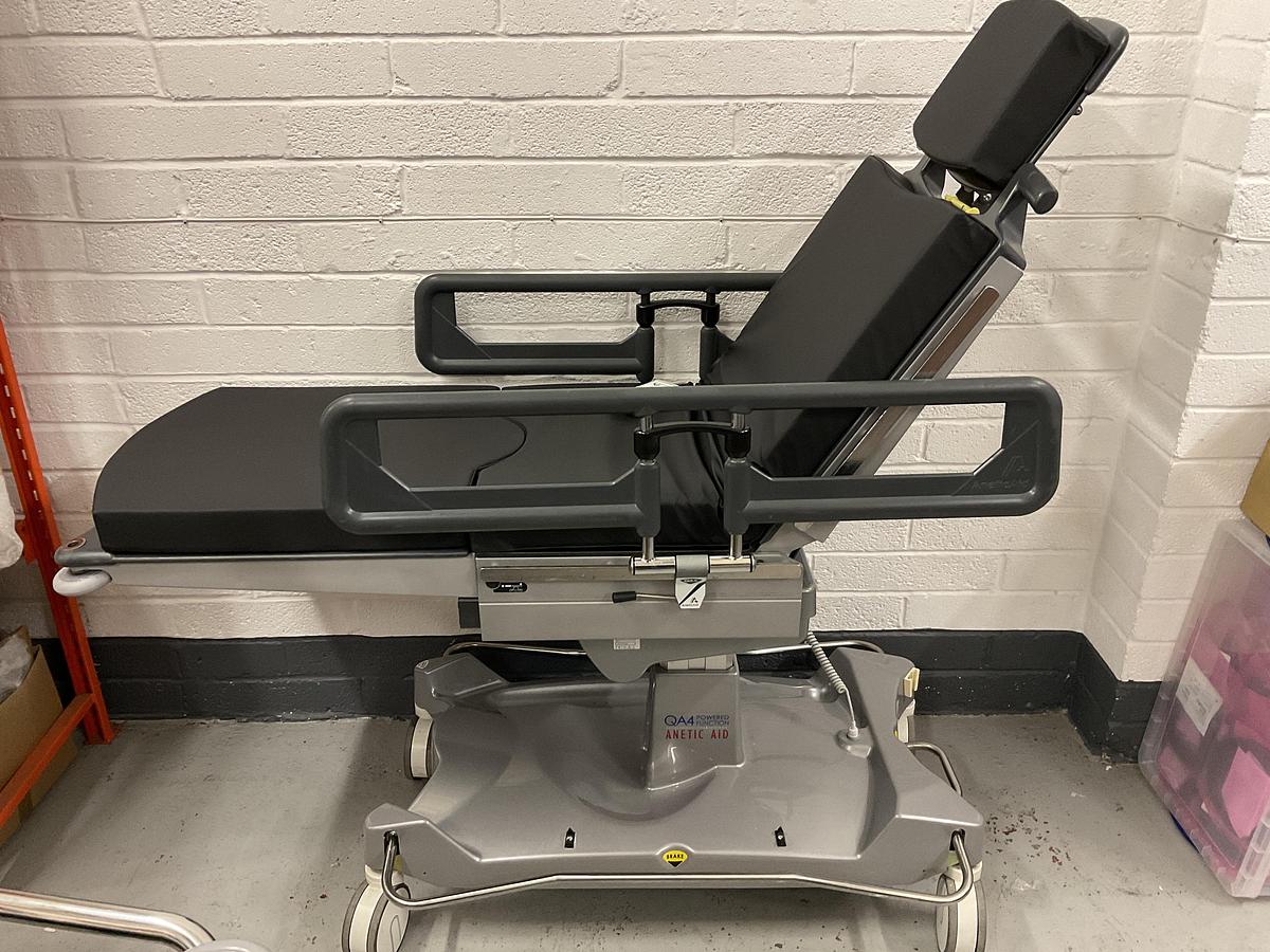 Refurbished 2015 Anetic Aid QA4 Electric Surgery Trolley