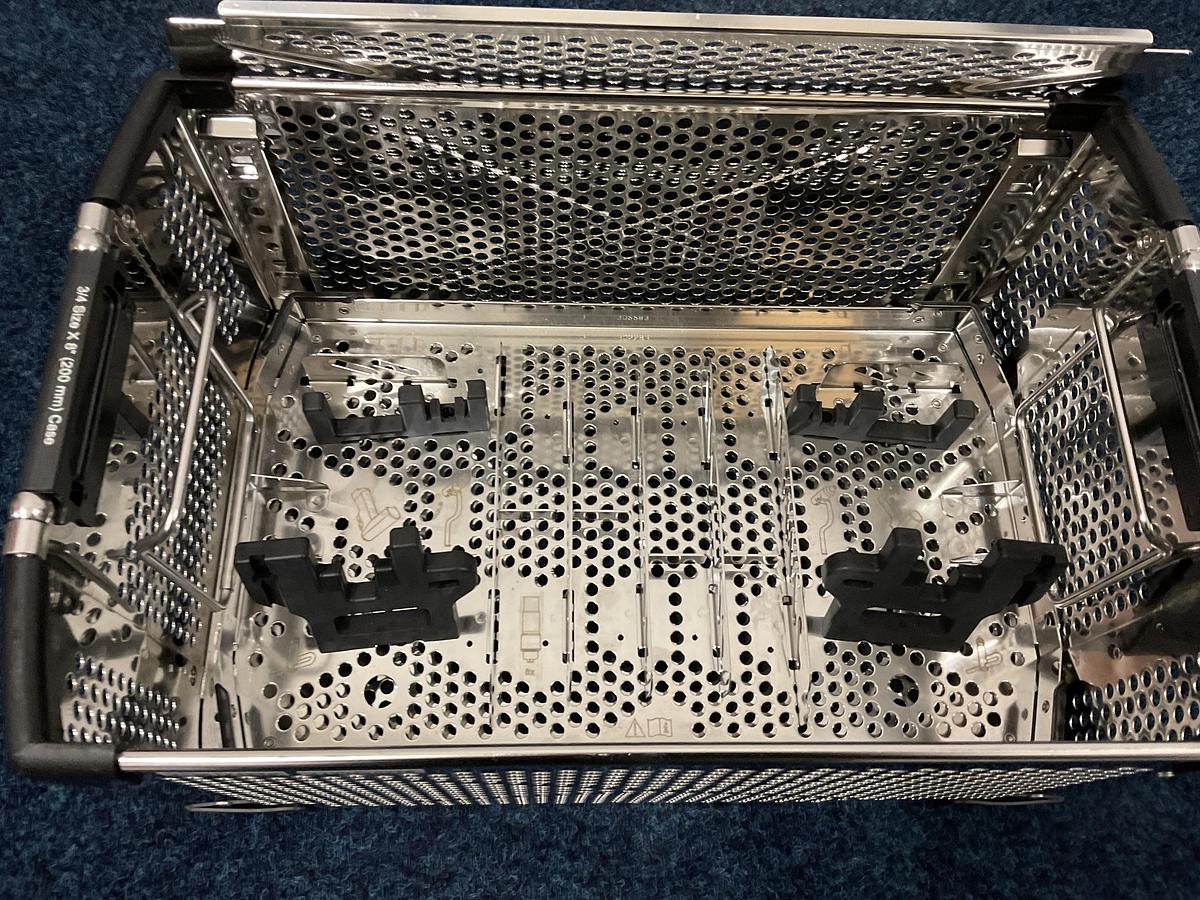 Used Stryker 7102-450-040 Case