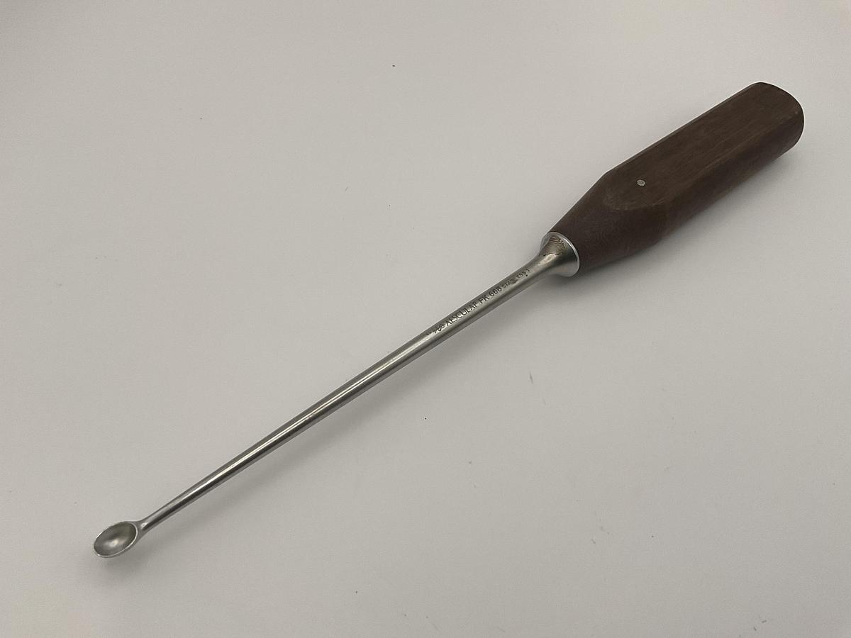 Used Aesculap FK668