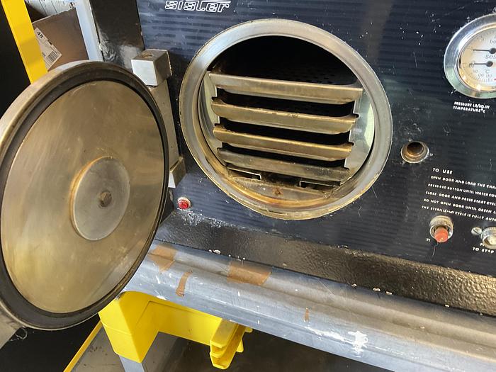 Used Eschmann Little Sister Autoclave