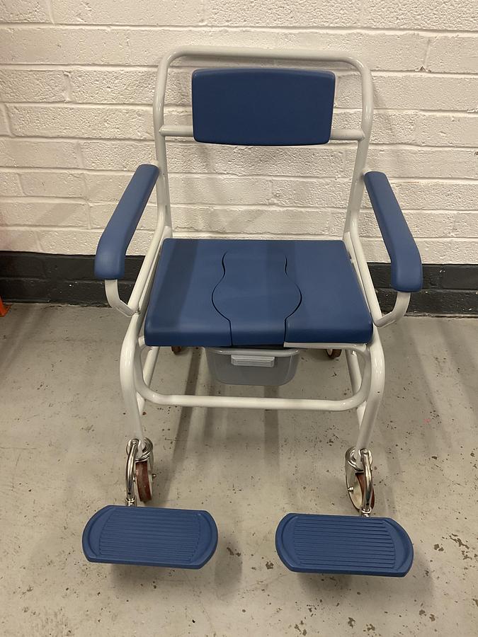 Cobi Rehab XXL Bariatric Shower Commode Chair