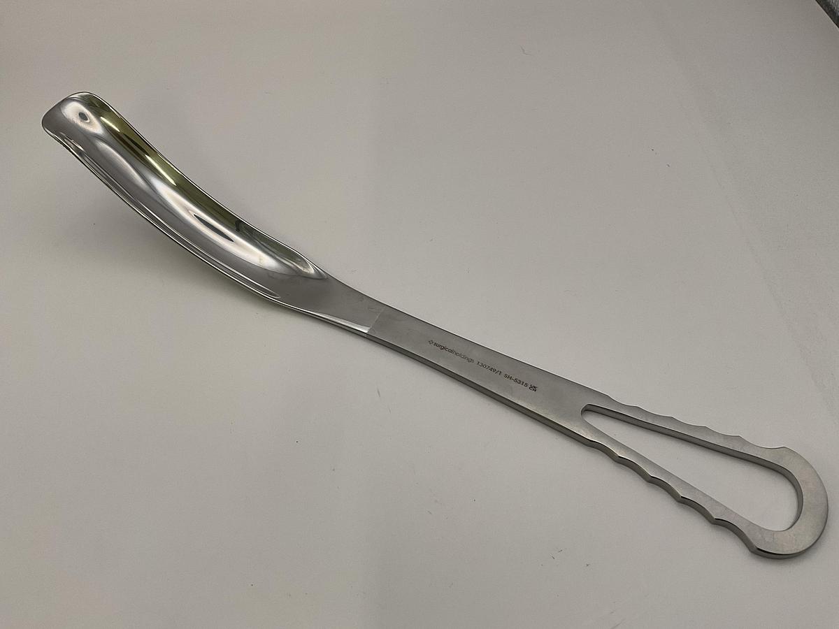 Surgical holdings Femoral Dislocation Lever 300mm