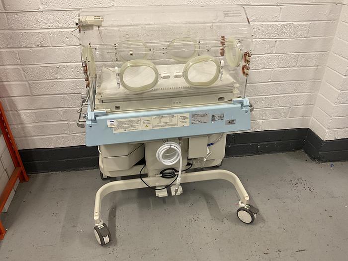 Used Draeger Baby Incubator  Isolette 8000