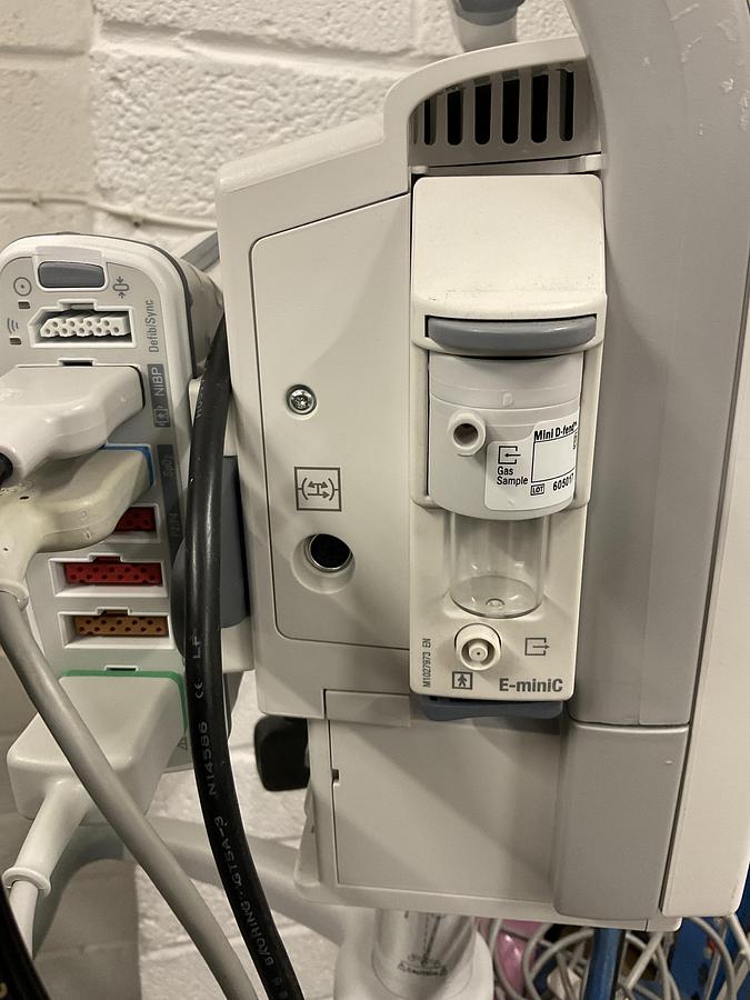 Used GE Carescape B450 with CO2 on mobile stand