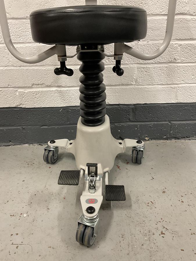 Used Stryker  830 Surgistool II