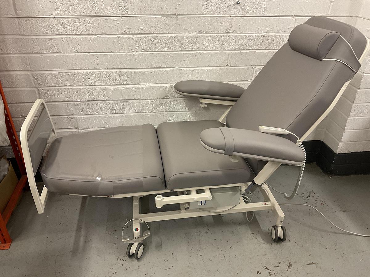 Used Digiterm Comfort 4B Therapy Couch