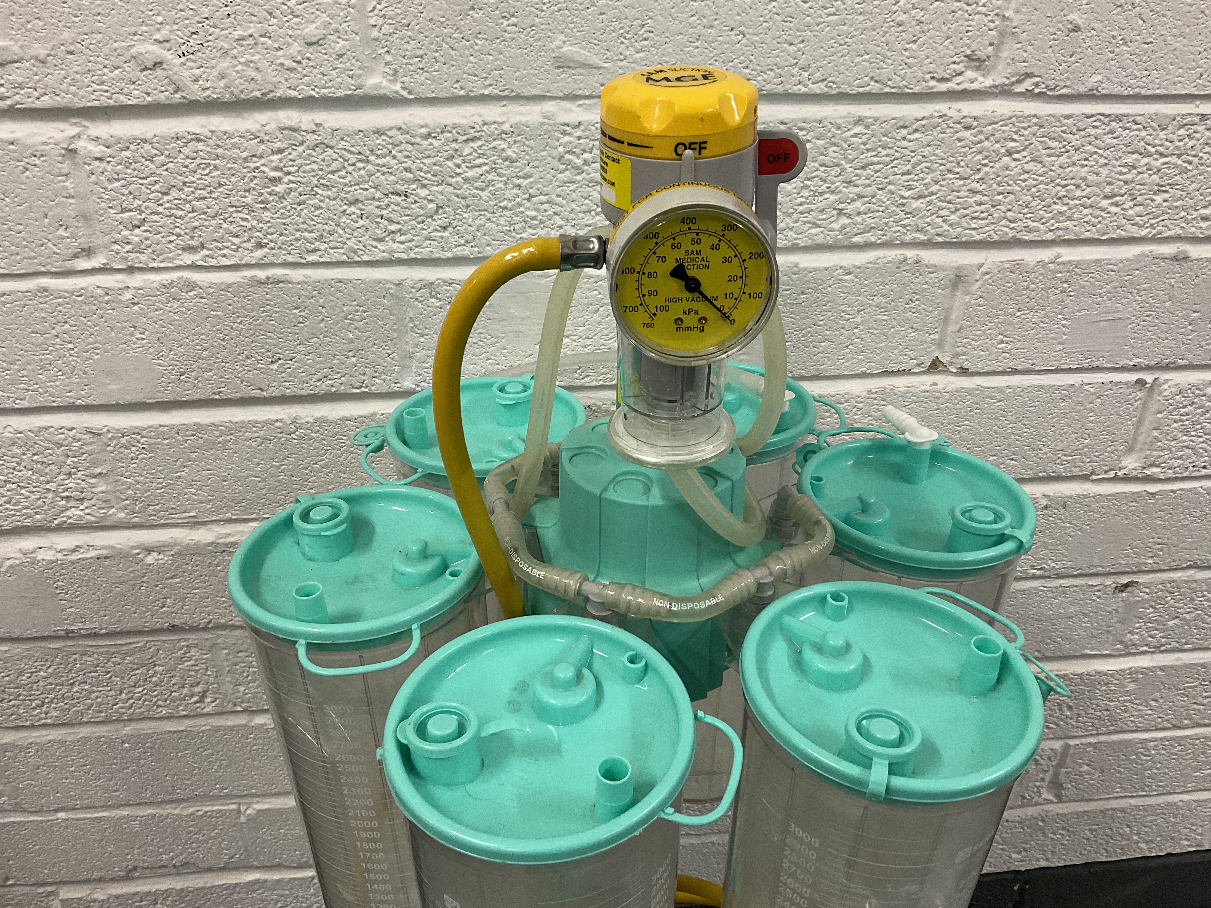 Used MGE Sam Carousel 11 x 3 Litre Canister